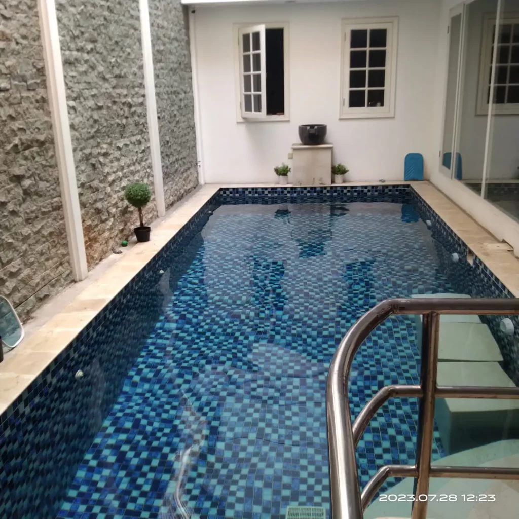Wall Inlet Dalam Kolam Renang