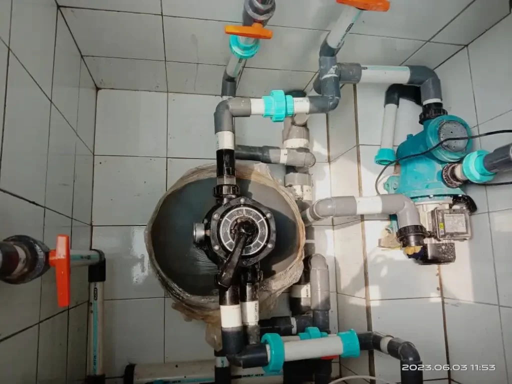 keausan pompa kolam renang