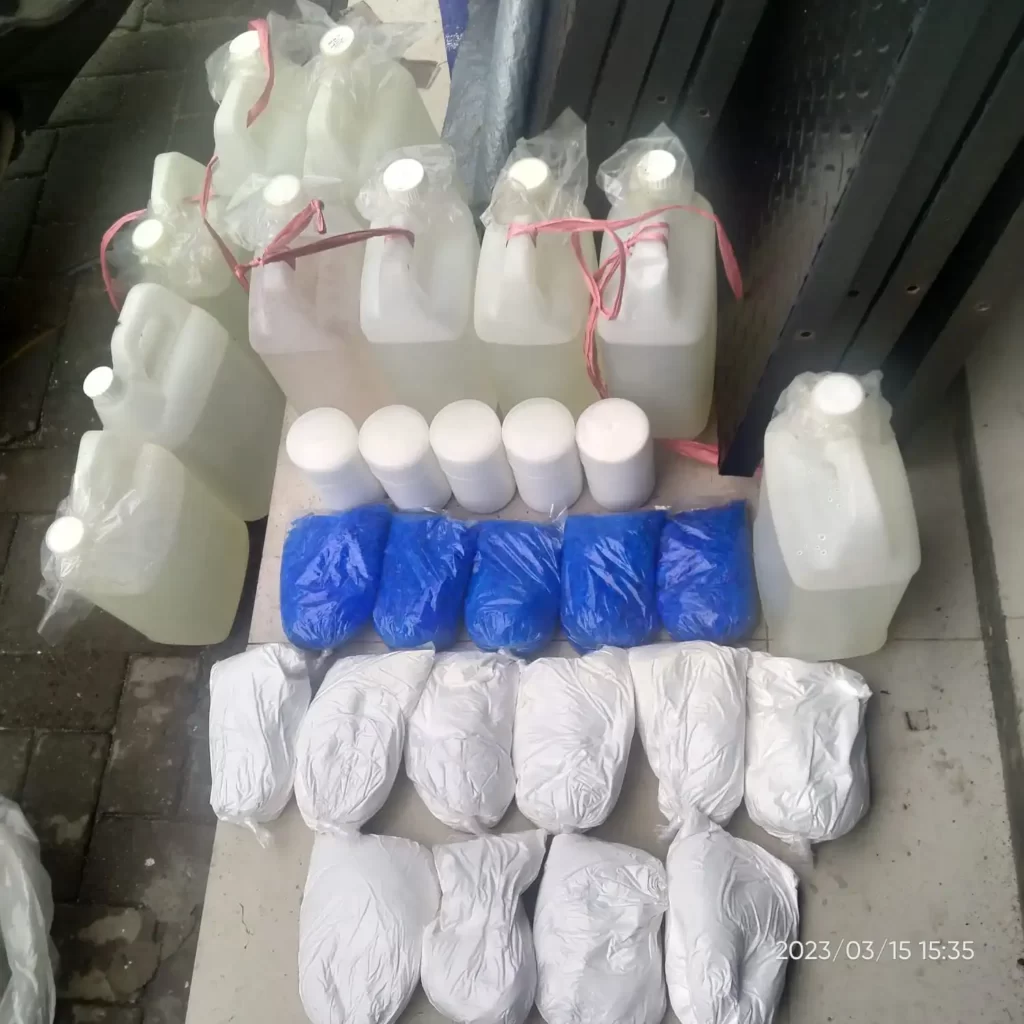 kolam renang tanpa kaporit