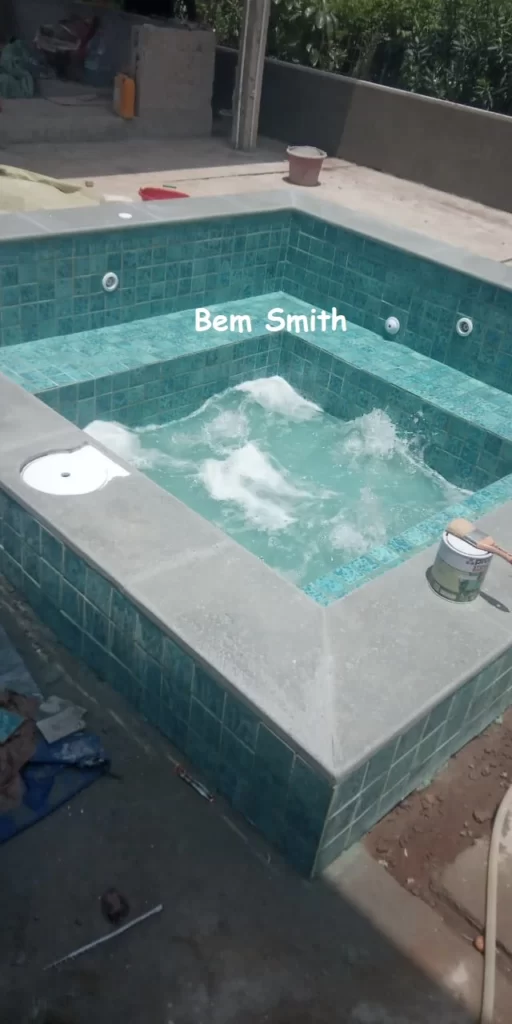 pentingnya memiliki kolam jacuzzi