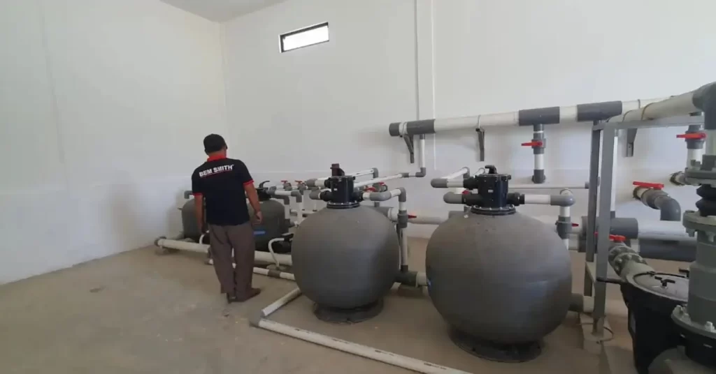 keausan pompa kolam renang