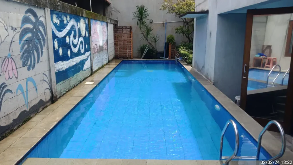 perawatan kolam skimmer overflow