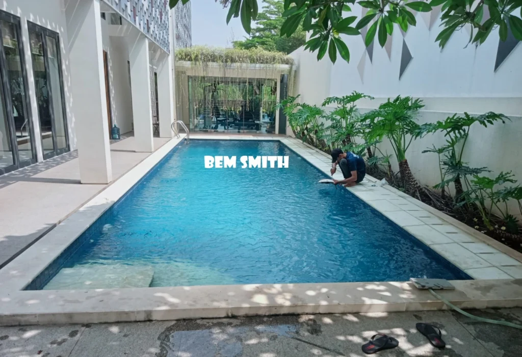 Jaga-Kesehatan-Kulit-dengan-Kolam-Renang-Tanpa-Klorin
