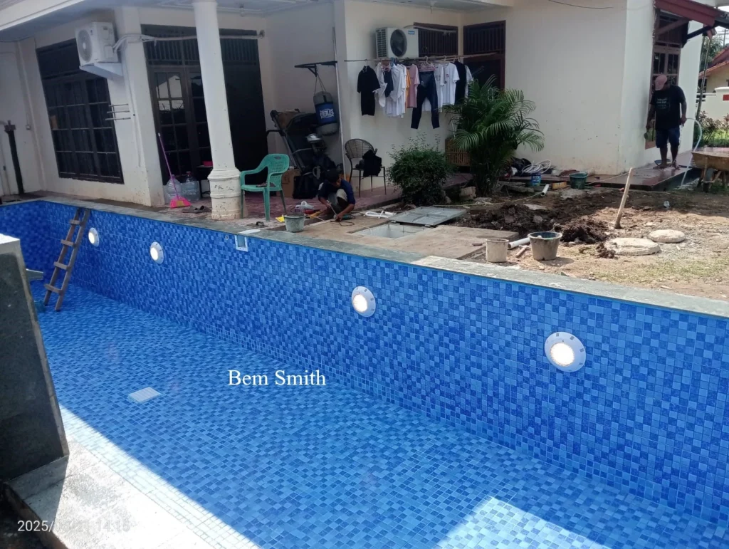 Jual Keramik Roman Motif Mozaik Surabaya